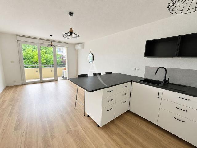 Location Appartement 2 pièces 42m²