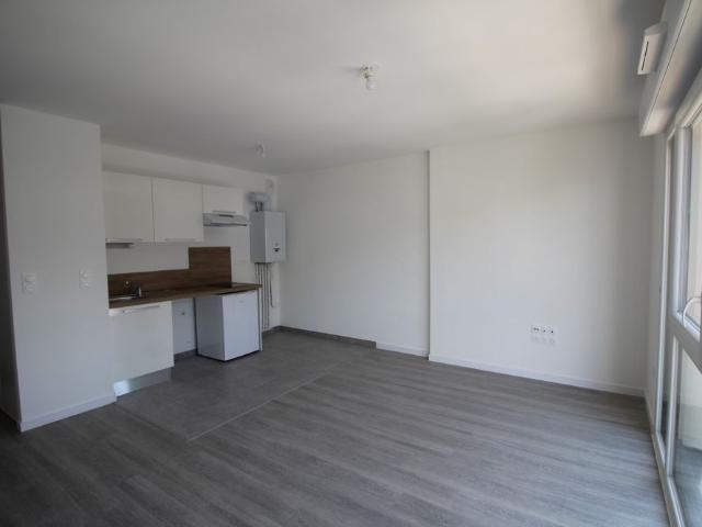 Location Appartement 2 pièces 42m² COUERON 44220