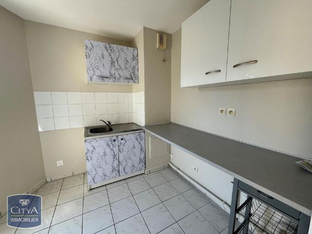 Location Appartement 2 pièces 42m² CORBEIL ESSONNES 91100