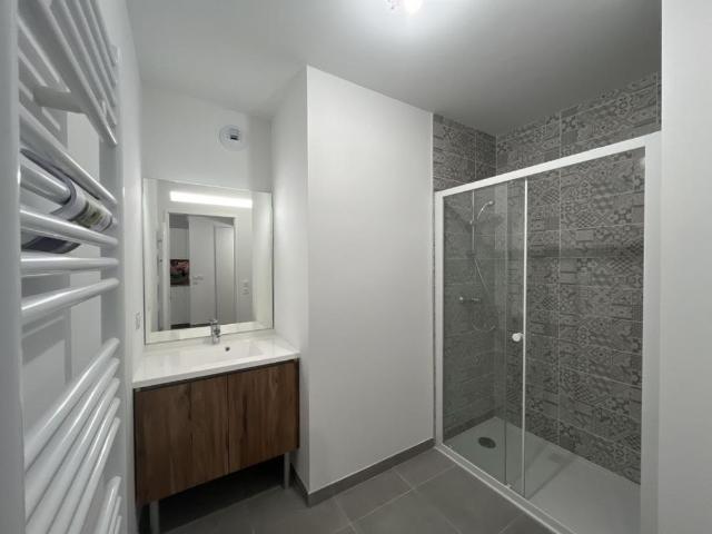 Location Appartement 2 pièces 42m² CHAMBERY 73000
