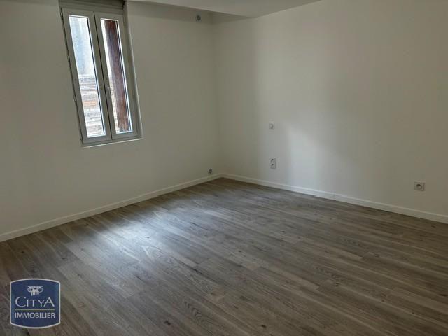 Location Appartement 2 pièces 42m² CLERMONT L HERAULT 34800