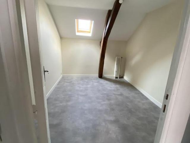 Location Appartement 2 pièces 42m² ANGERS 49100