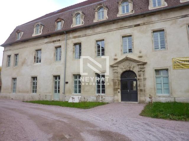 Location Appartement 2 pièces 42m² AUTUN 71400