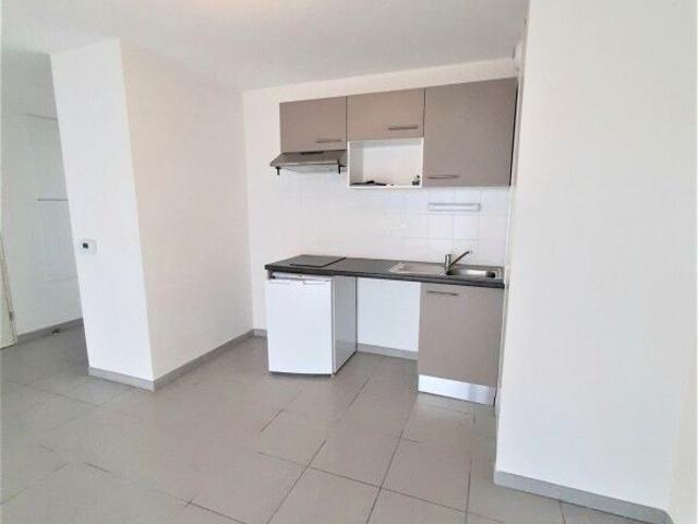 Location Appartement 2 pièces 42m² AUCAMVILLE 31140