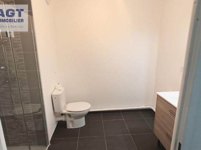 Location Appartement 2 pièces 42m² BEAUVAIS 60000