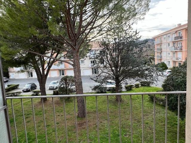Location Appartement 2 pièces 42m² DRAGUIGNAN 83300