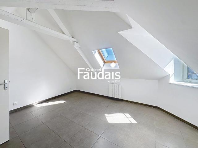 Location Appartement 2 pièces 42m² ISIGNY SUR MER 14230