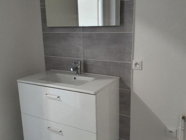 Location Appartement 2 pièces 42m² LOOS 59120