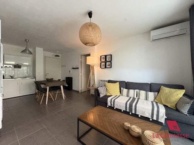 Location Appartement 2 pièces 42m² LA CIOTAT 13600