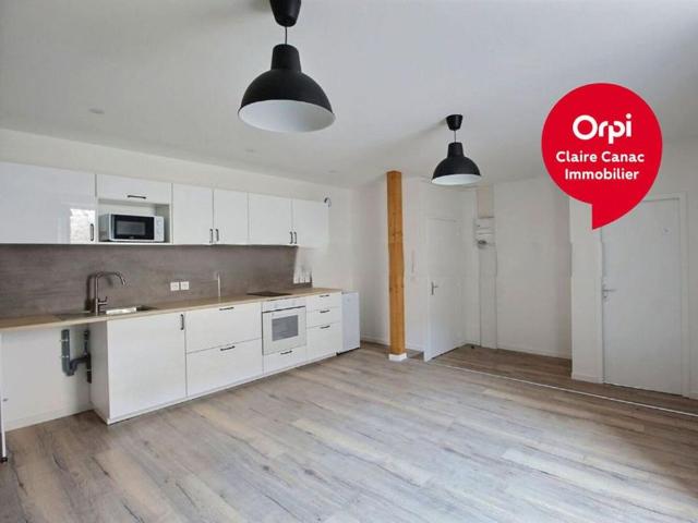 Location Appartement 2 pièces 42m² MAZAMET 81200