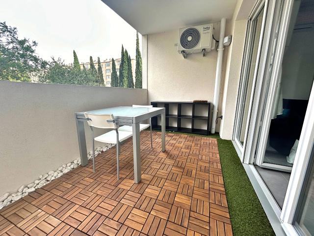 Location Appartement 2 pièces 42m² MARSEILLE 13ème