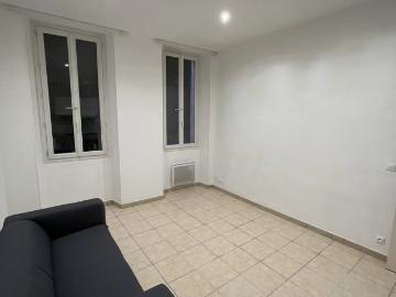 Location Appartement 2 pièces 42m² MARSEILLE 3ème