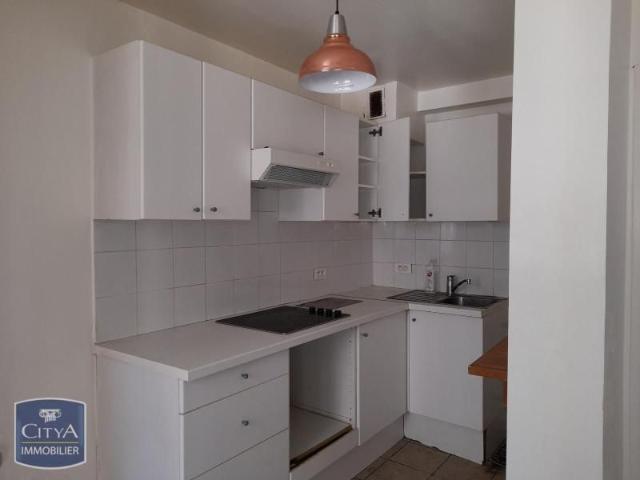 Location Appartement 2 pièces 42m² MARSEILLE 5ème