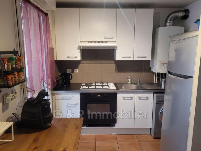 Location Appartement 2 pièces 42m² MARSEILLE 5ème