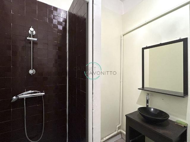 Location Appartement 2 pièces 42m² MARSEILLE 6ème