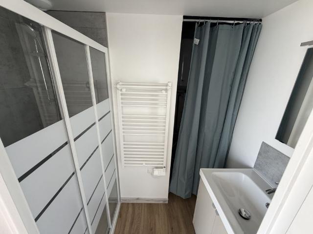 Location Appartement 2 pièces 42m² MESLAY DU MAINE 53170