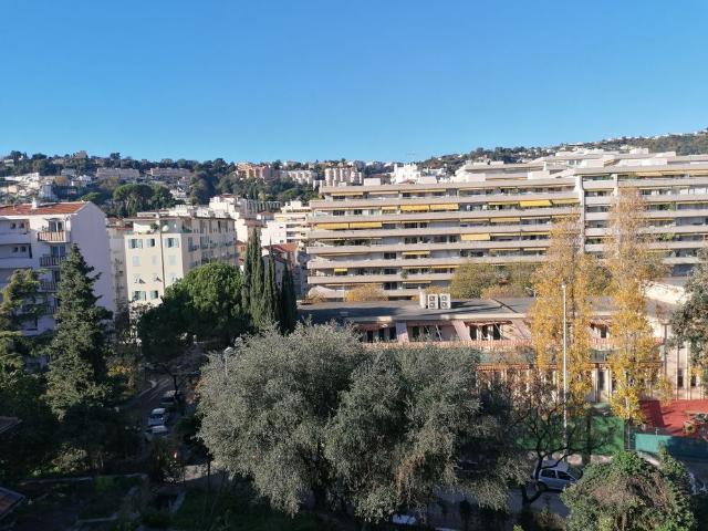 Location Appartement 2 pièces 42m² NICE 06000