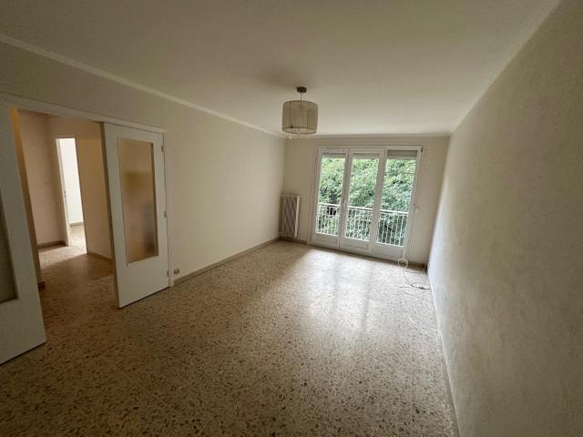 Location Appartement 2 pièces 42m² NICE 06100