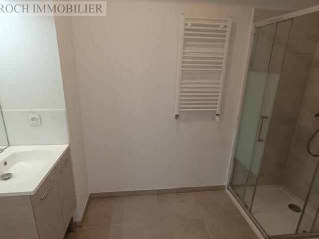 Location Appartement 2 pièces 42m² NICE 06300