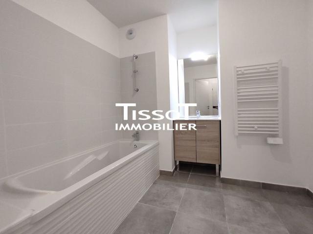 Location Appartement 2 pièces 42m² NIMES 30000