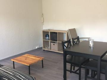 Location Appartement 2 pièces 42m² NIMES 30000