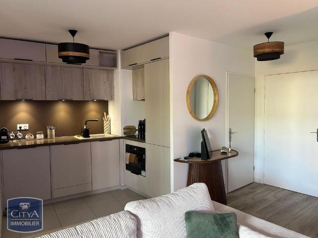 Location Appartement 2 pièces 42m² SERRIS 77700
