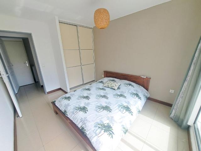 Location Appartement 2 pièces 42m² ST DENIS 97490