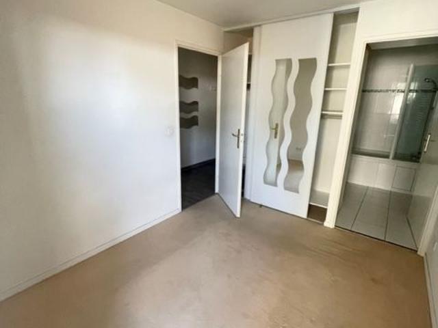 Location Appartement 2 pièces 42m² POMPONNE 77400
