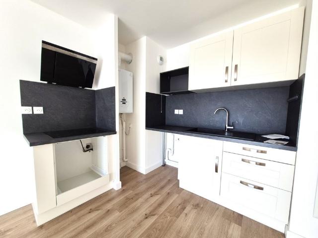Location Appartement 2 pièces 42m² RONCQ 59223