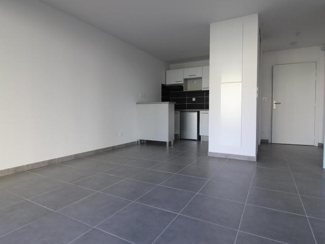 Location Appartement 2 pièces 42m² TOULOUSE 31100