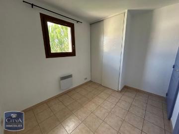 Location Appartement 2 pièces 42m² UZES 30700