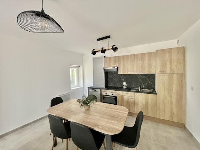 Location Appartement 2 pièces 47.4 m2 Marseille 11ème