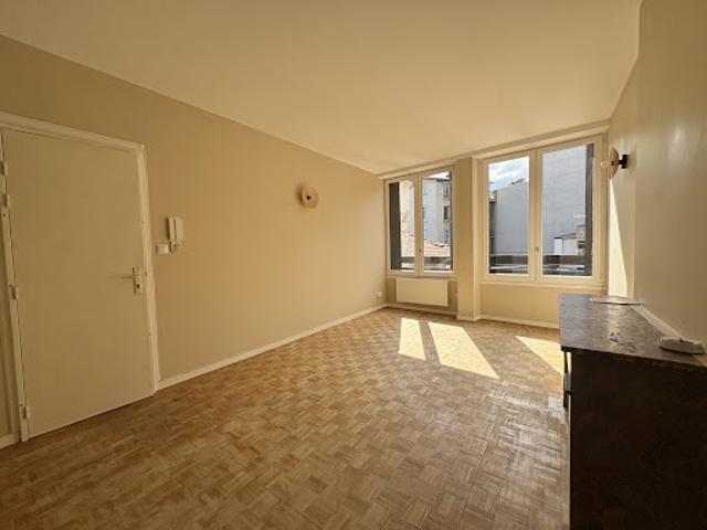 Location Appartement 2 pièces 47.74 m2 Saint Etienne