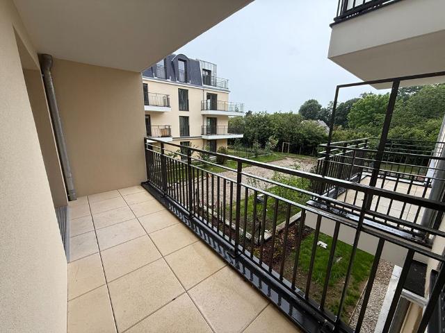 Location appartement 2 pièces, 47.94m², Dourdan