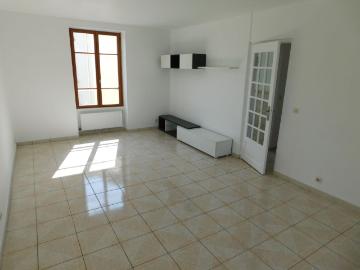 Location appartement 2 pièces, 47.02m², Chars