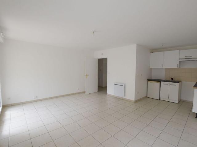 Location appartement 2 pièces, 47.07m², Montigny lès Cormeilles