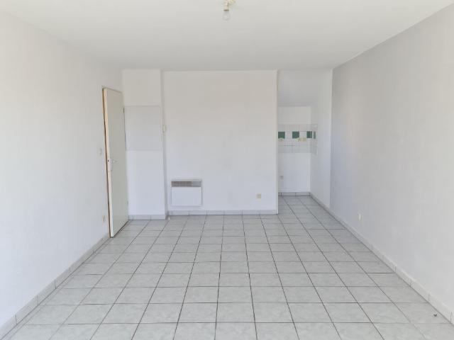 Location appartement 2 pièces, 47.09m², Villebarou