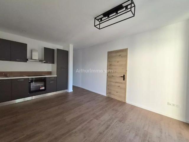 Location Appartement 2 pièces 47 m2 à Callas