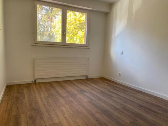 Location Appartement 2 pièces 47 m2 Annemasse