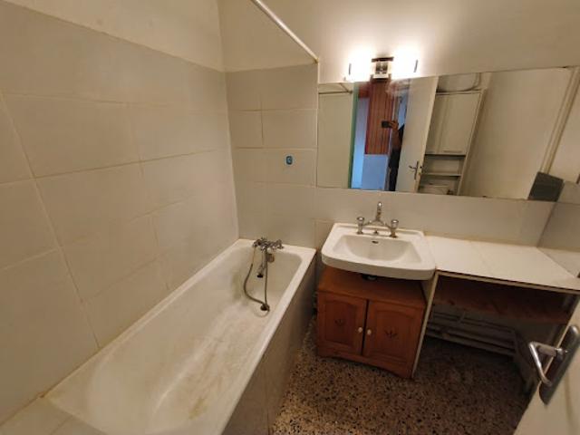 Location Appartement 2 pièces 47 m2 Nimes