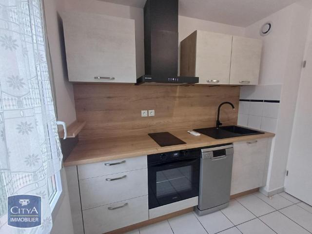 Location Appartement 2 pièces 47m² CASTELSARRASIN 82100