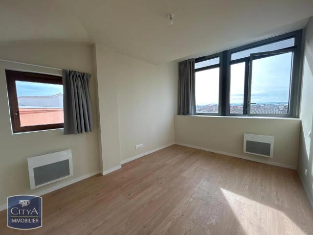 Location Appartement 2 pièces 47m² AGEN 47000