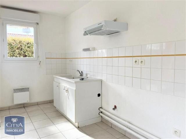 Location Appartement 2 pièces 47m² AUCAMVILLE 31140