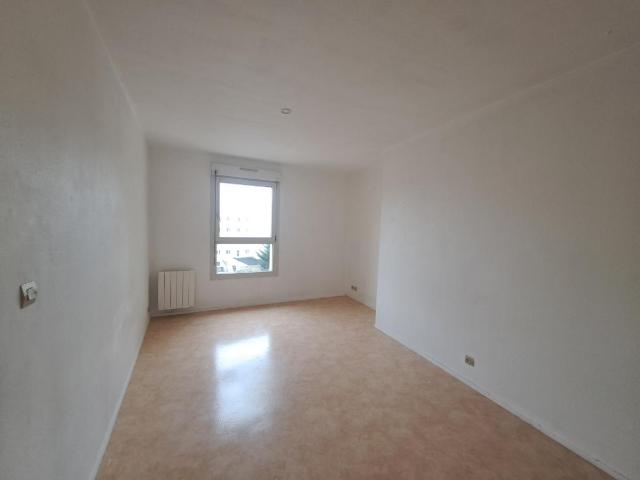 Location Appartement 2 pièces 47m² BORDEAUX 33000