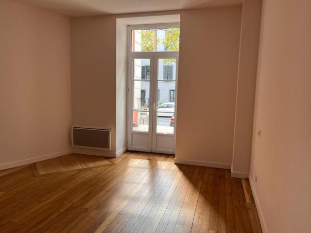 Location Appartement 2 pièces 47m² BRIOUDE 43100