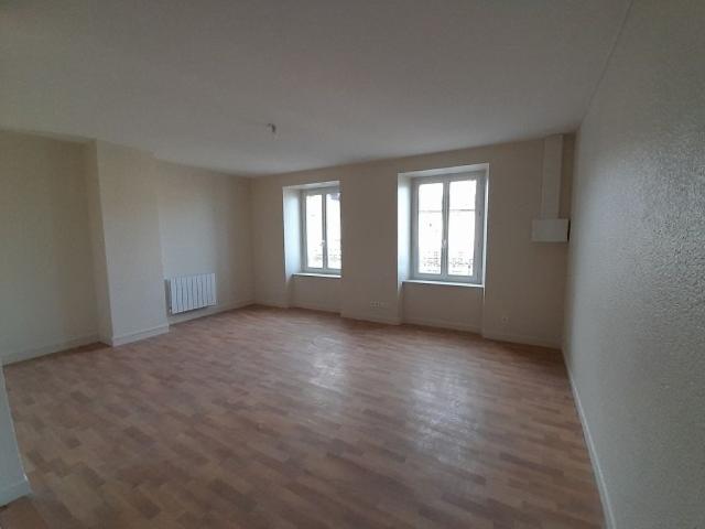 Location Appartement 2 pièces 47m² BRIOUDE 43100