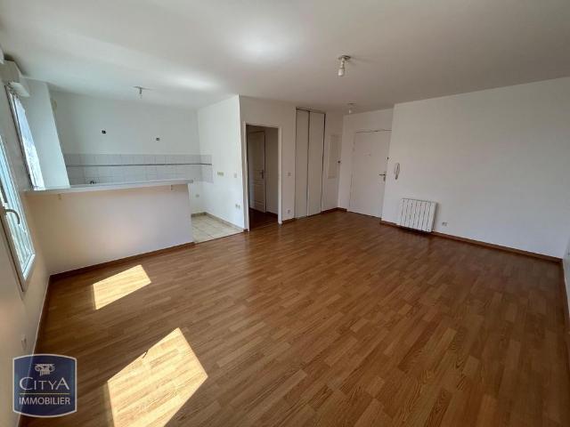 Location Appartement 2 pièces 47m² EPERNON 28230