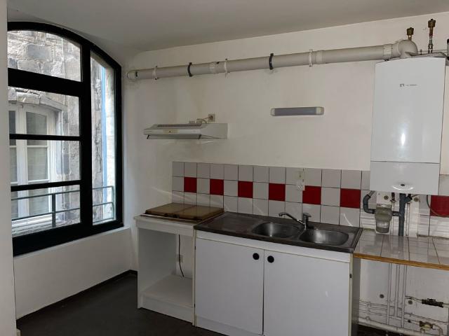 Location Appartement 2 pièces 47m² FIGEAC 46100