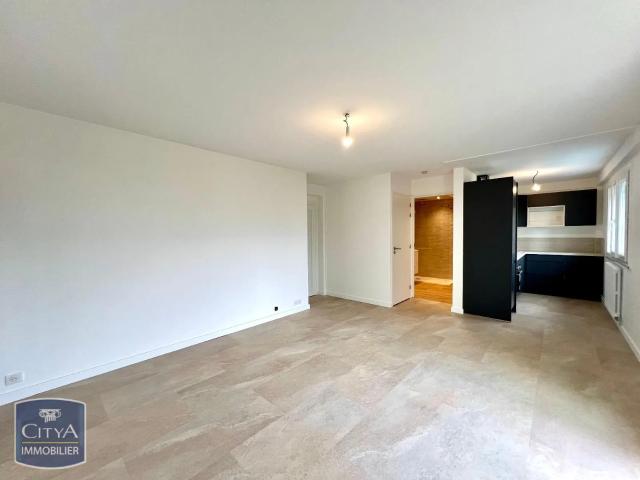 Location Appartement 2 pièces 47m² LE BOURGET DU LAC 73370