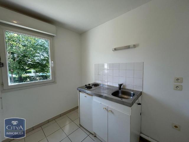 Location Appartement 2 pièces 47m² LISIEUX 14100